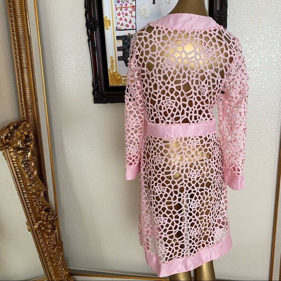 Pink Duster - Picture 3 of 7